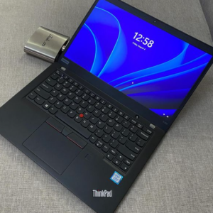 Lenovo ThinkPad X390 8th Gen Intel® Core i5(8 CPUs) 8GB RAM 256GB SSD 13.3 Full HD