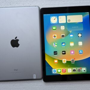 Apple iPad A1822 – 9.7” Display | 128GB Storage