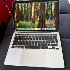 MacBook Pro 2020 i7 32GB 512GB Touch Bar